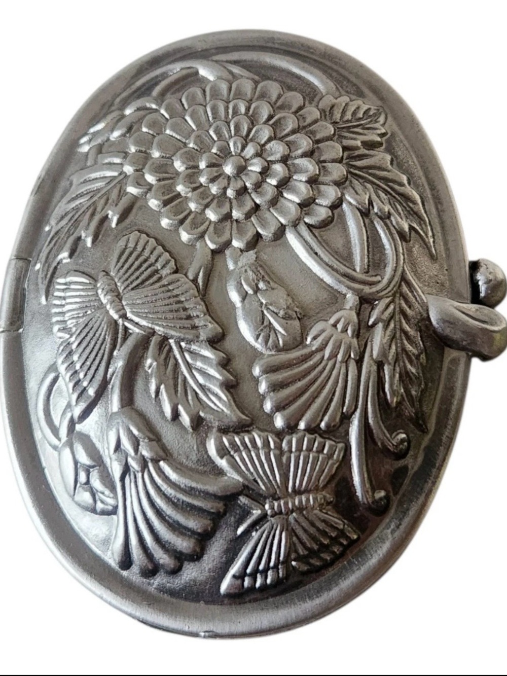 Antique-Style Silver Floral Compact Mirror - Silver